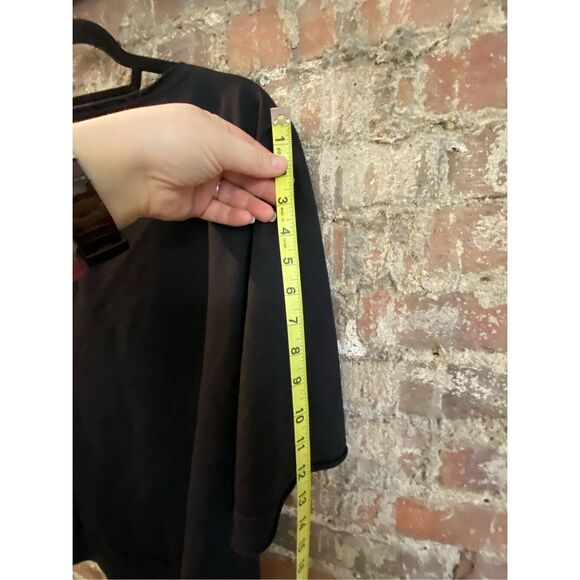 Authentic IOWA HAWKEYES Black Evelyn 3/4 Sleeve with Hawkeye Embroidered Emblem - Picture 12 of 13